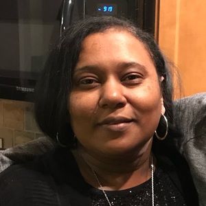 Meet your Posher, Sheila